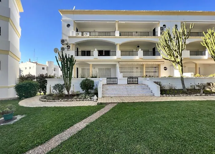 Vilamoura Garden View 1 With Pool By Homing
