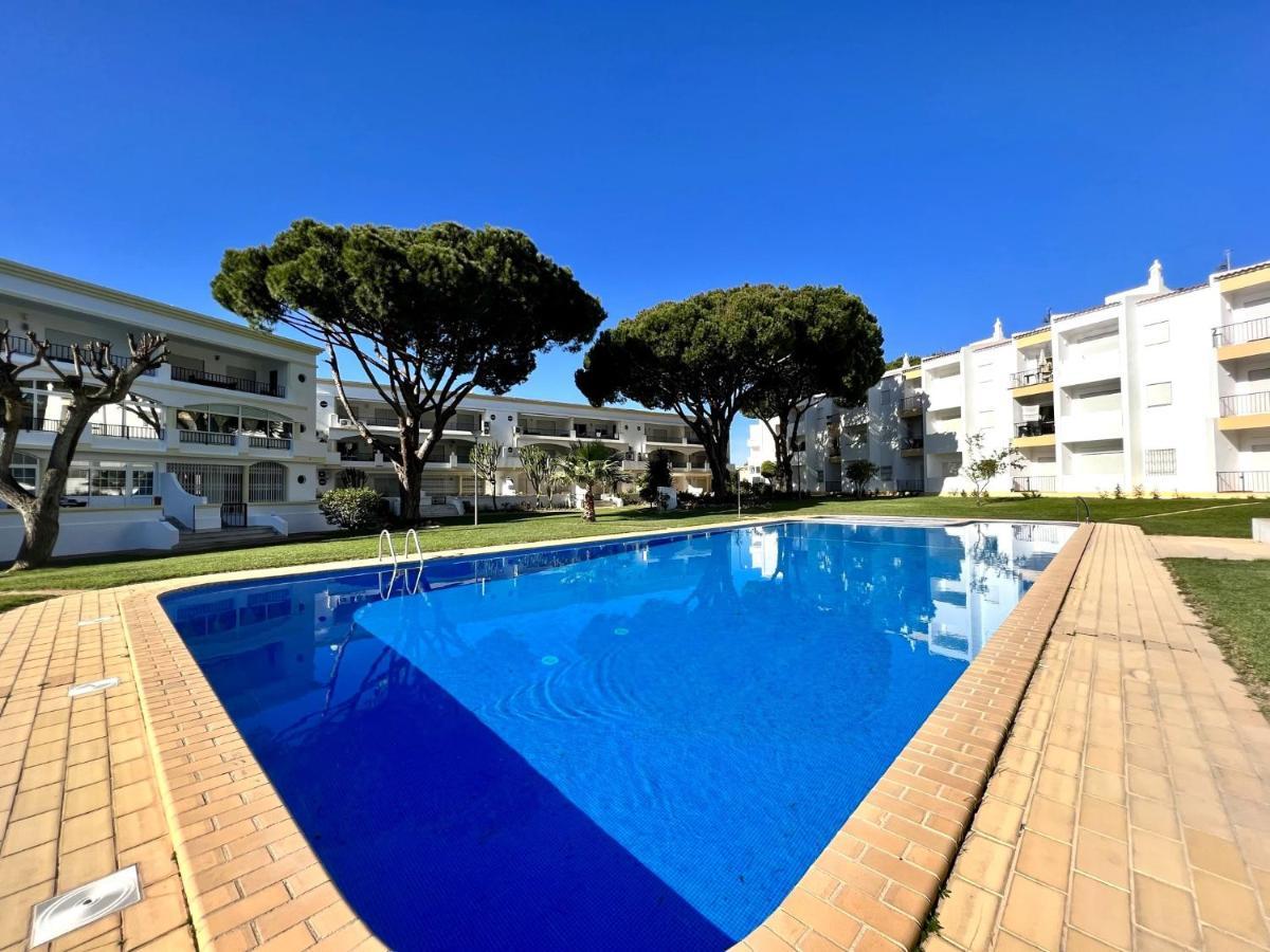 Apartment Garden View 1 With Pool By Homing *